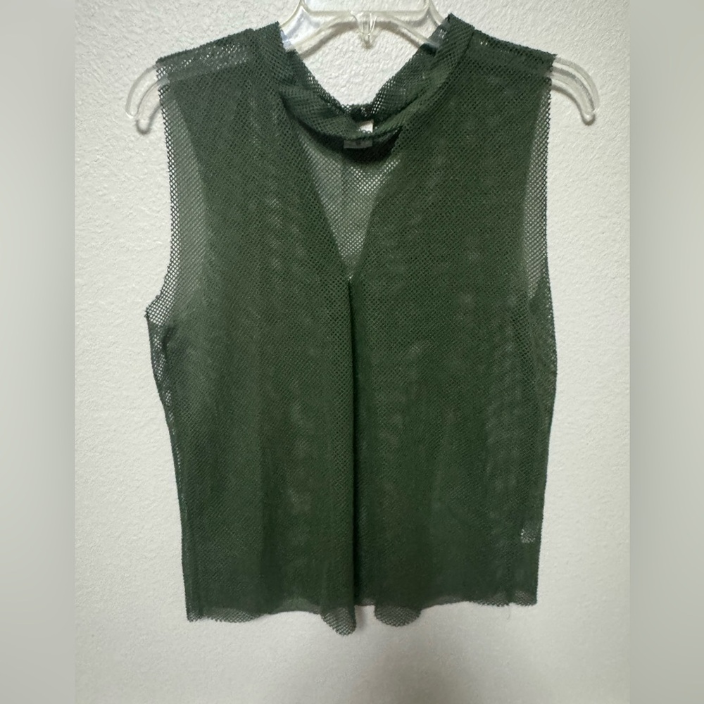 Darling Olive Mesh V-Neck Sleeveless Tank